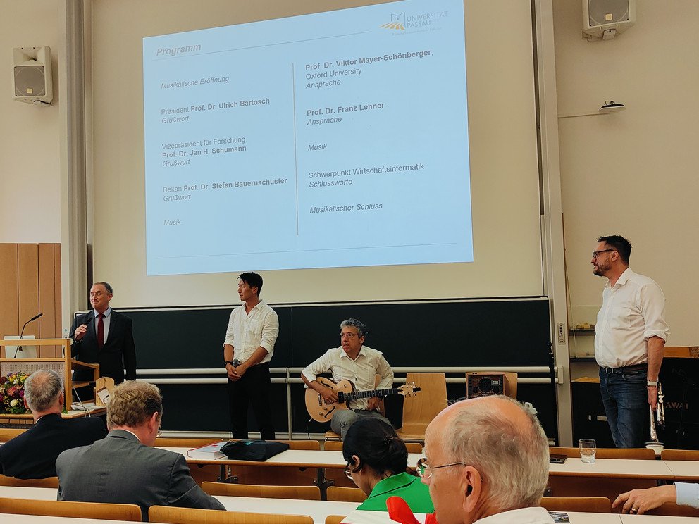 Image from Prof. Lehner's farewell lecture